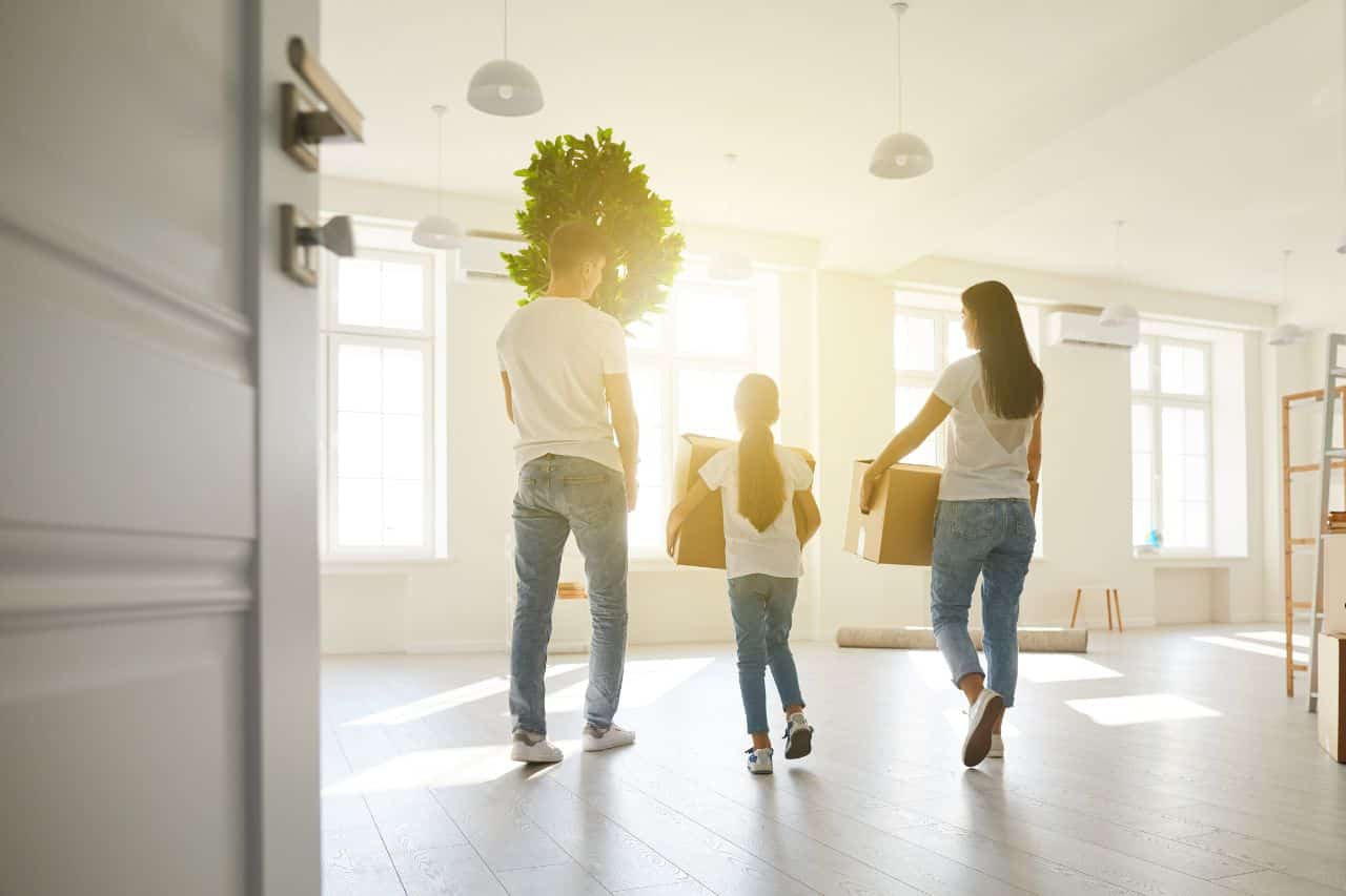 Tips for Moving Out of State for the First Time with River Hills Moving